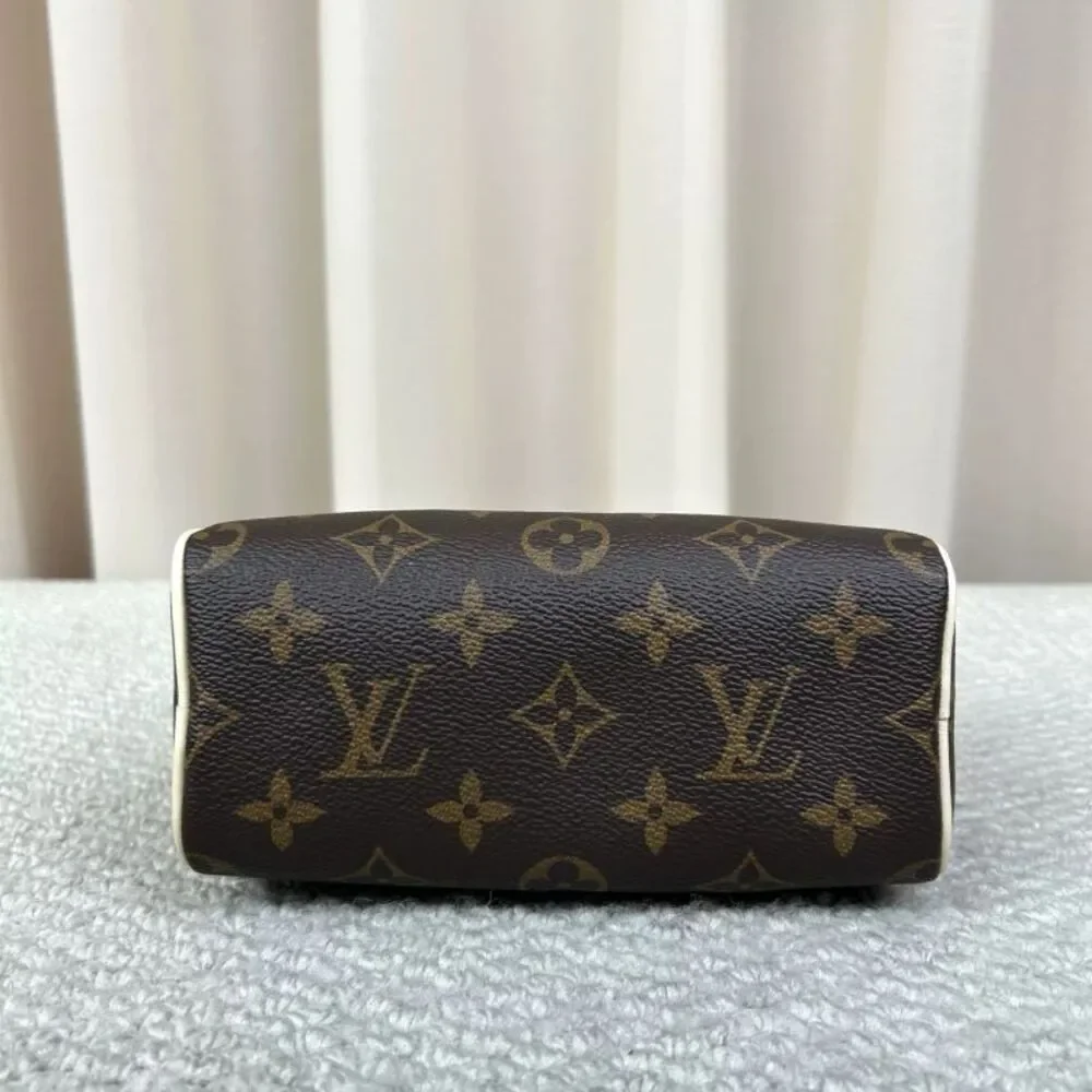 Louis Vuitton Women Pre-Loved Bag Very Good Condition